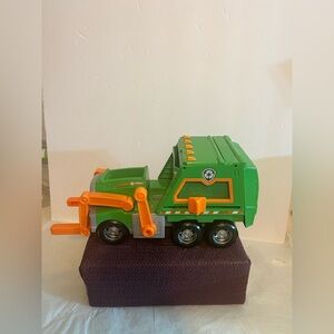 PAW PATROL ROCKY’S REUSE‎ IT DELUXE GARBAGE TRUCK PREOWNED GOOD CONDITION